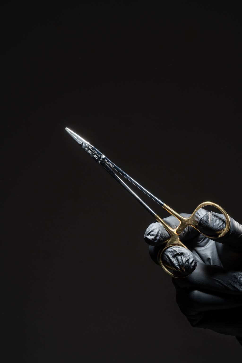 Goldman‑Fox scissors