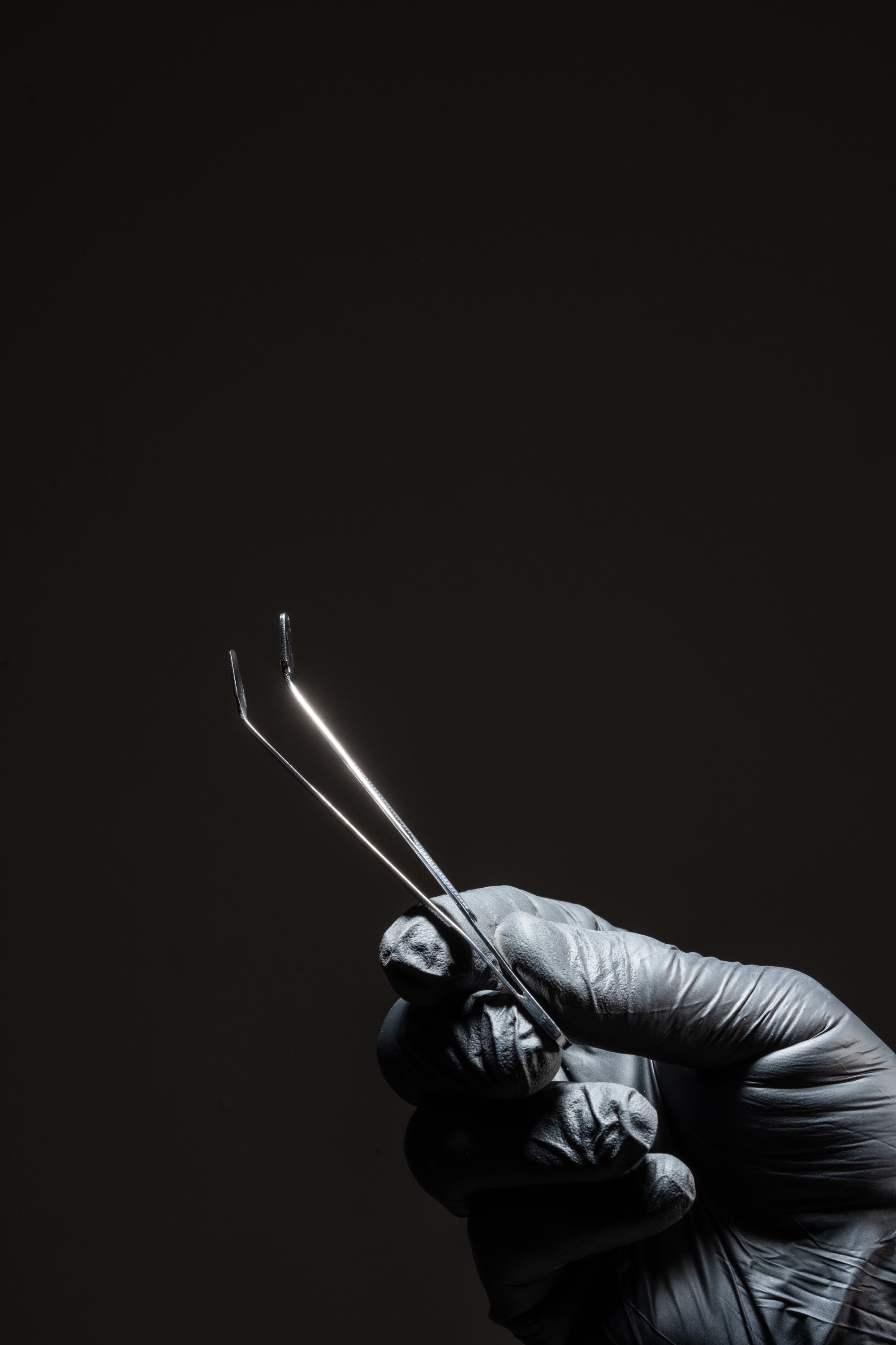 Suture Plier – 15cm